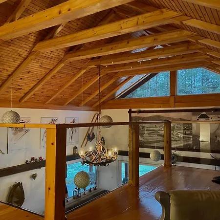 Planinska Kuca Ema Chalet